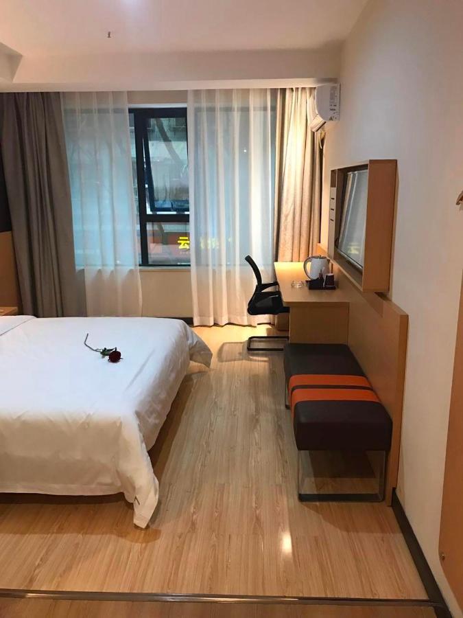7 Days Premium Chongqing Jiangbei International Airport Branch Hotel Ngoại thất bức ảnh