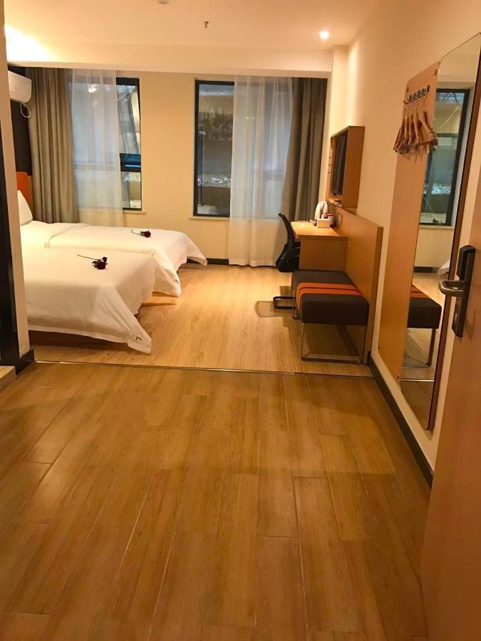 7 Days Premium Chongqing Jiangbei International Airport Branch Hotel Ngoại thất bức ảnh